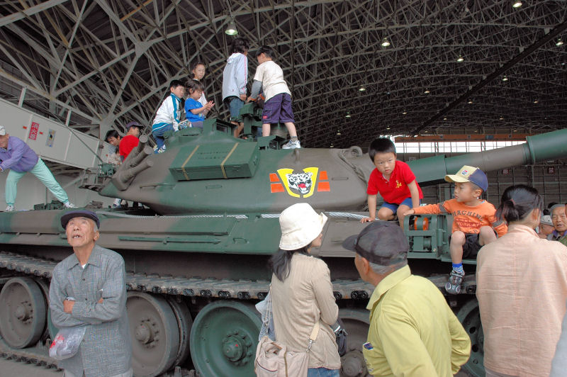 Japanease MBT(Main Battle Tank) Type74